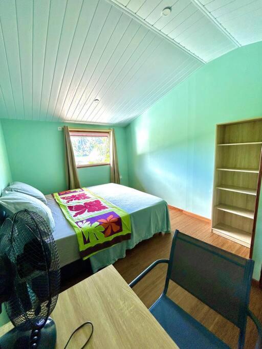 Mooz Lodge, The Local Discovery Afareaitu エクステリア 写真
