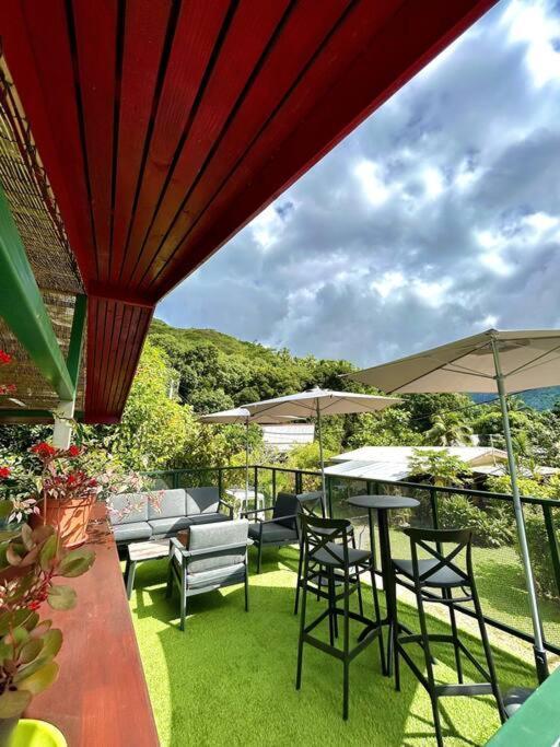Mooz Lodge, The Local Discovery Afareaitu エクステリア 写真