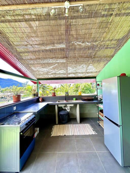 Mooz Lodge, The Local Discovery Afareaitu エクステリア 写真